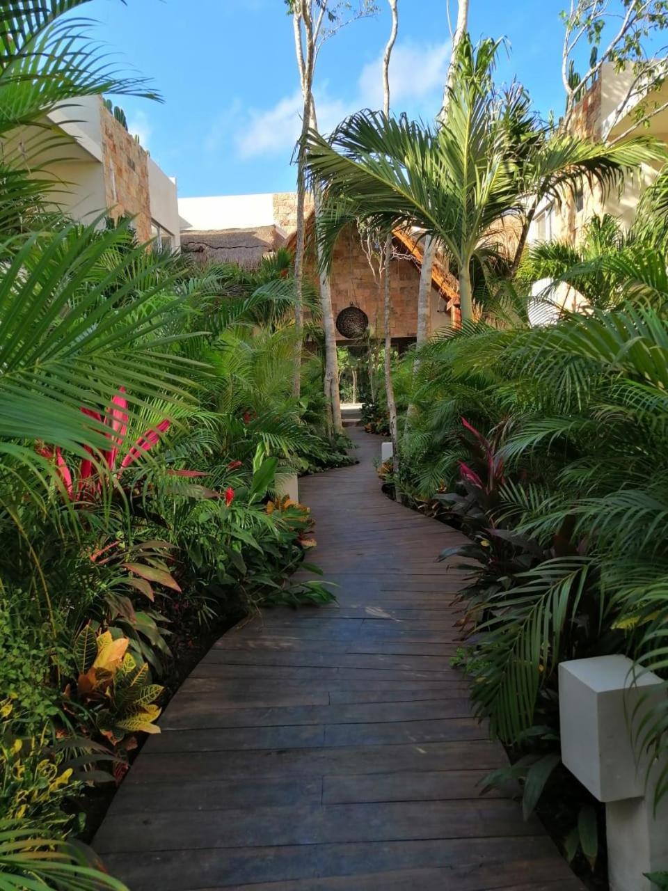Alma De Flores Private Pools Suites Тулум Экстерьер фото